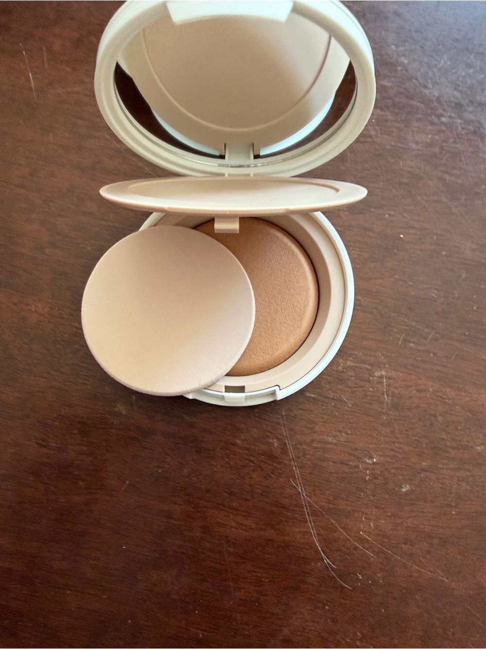 ILIA Cream Compact Foundation - Warm Tan